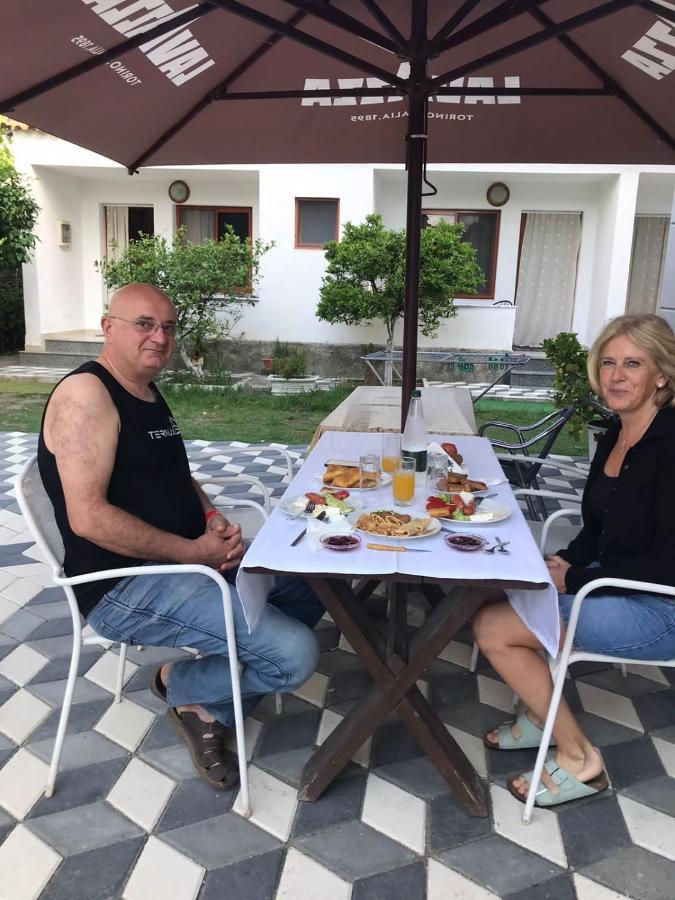 Vila Cano Hotel Durres Ngoại thất bức ảnh
