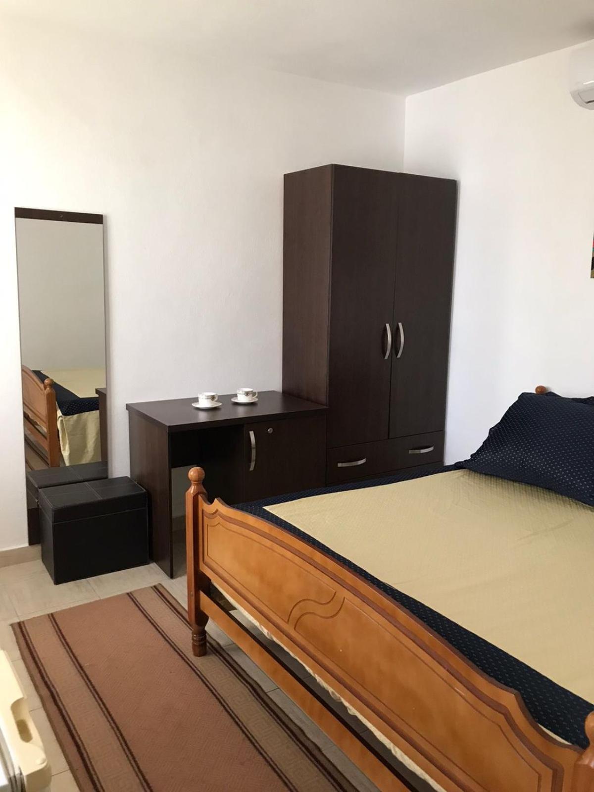 Vila Cano Hotel Durres Ngoại thất bức ảnh