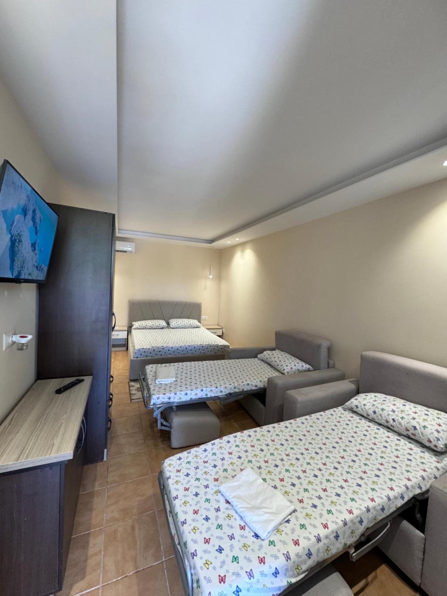 Vila Cano Hotel Durres Ngoại thất bức ảnh